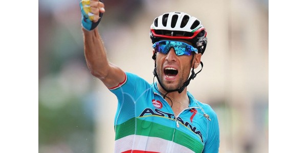 Mathieu van der Poel al debutto al Giro d'Italia